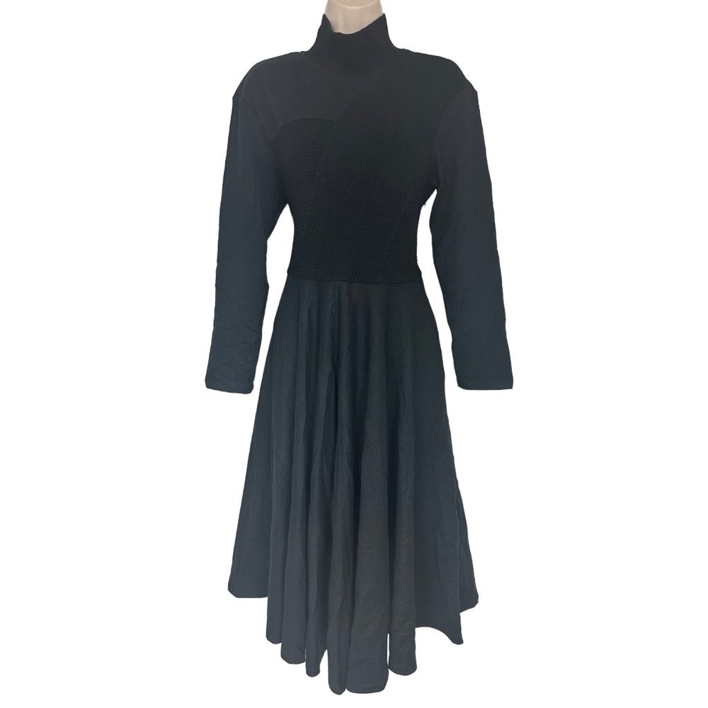 Size 42 (US XL/10) MARYLING‎ BLACK TURTLENECK KNIT FLARED WOOL DRESS W/POCKETS